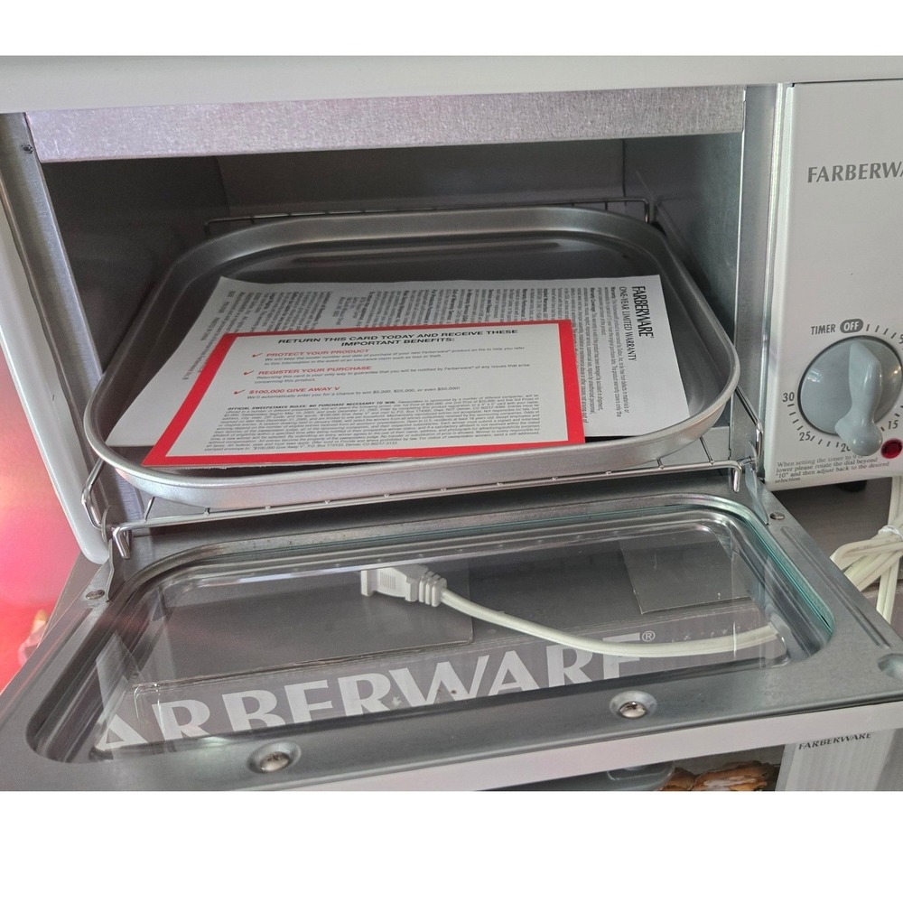 Farberware FSTO400 Special Select 4 Slice Toaster Oven Timer Open Box Vintage - Picture 8 of 9